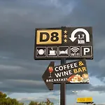 D8 B&B